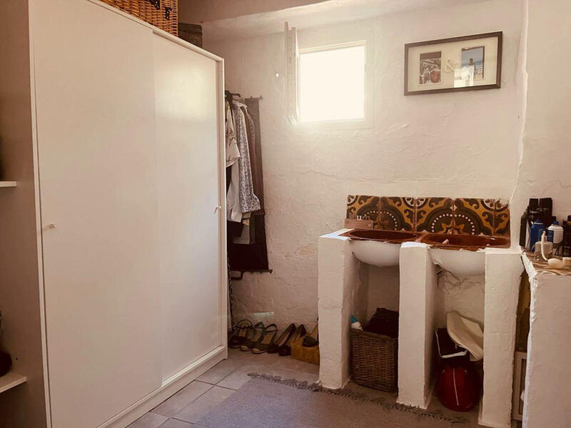 3 Schlafzimmer Landhaus zu verkaufen