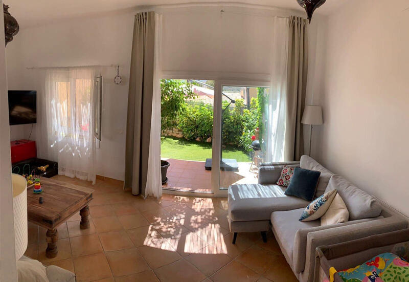 2 Cuarto Casa de Campo en venta