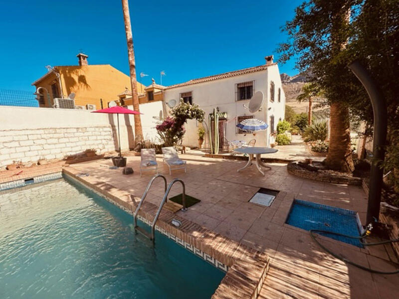 Herregård til salgs i Antequera, Málaga