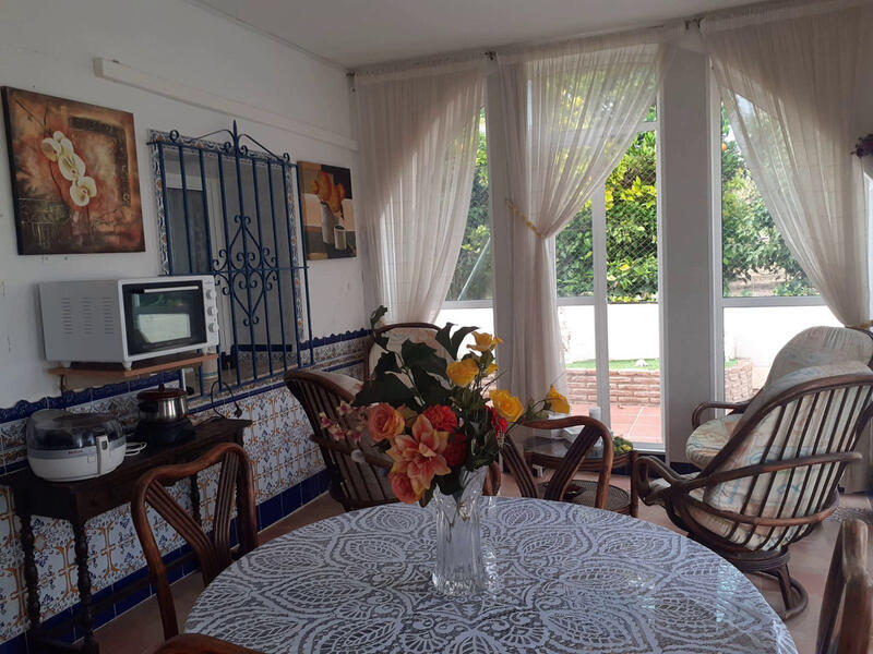 6 Cuarto Villa en venta