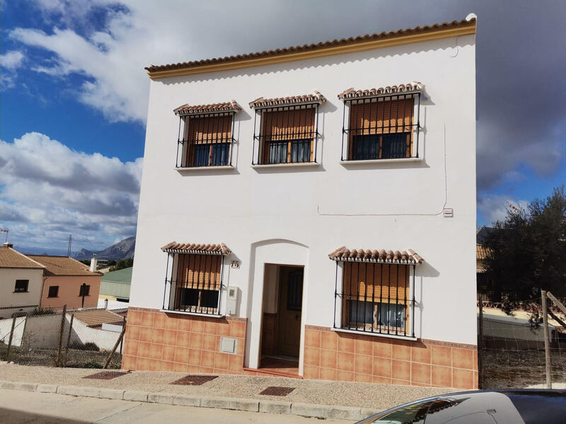 вилла продается в Villanueva de la Concepcion, Málaga