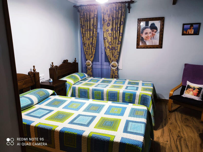 6 Schlafzimmer Stadthaus zu verkaufen