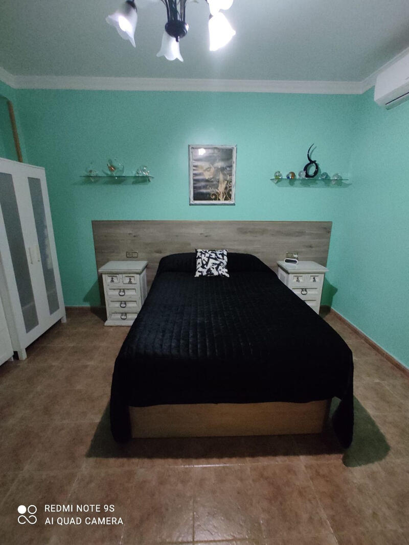 6 Schlafzimmer Stadthaus zu verkaufen