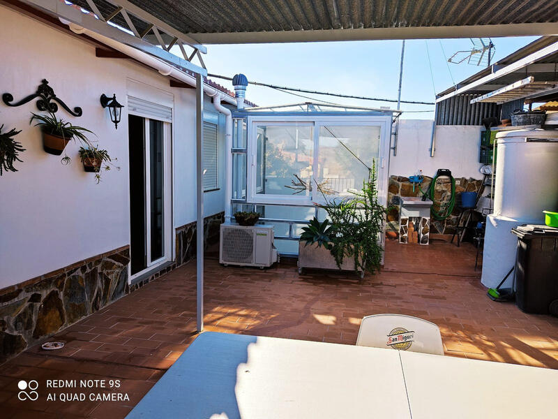 6 Schlafzimmer Stadthaus zu verkaufen