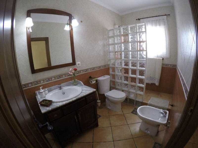 5 Cuarto Local Comercial en venta