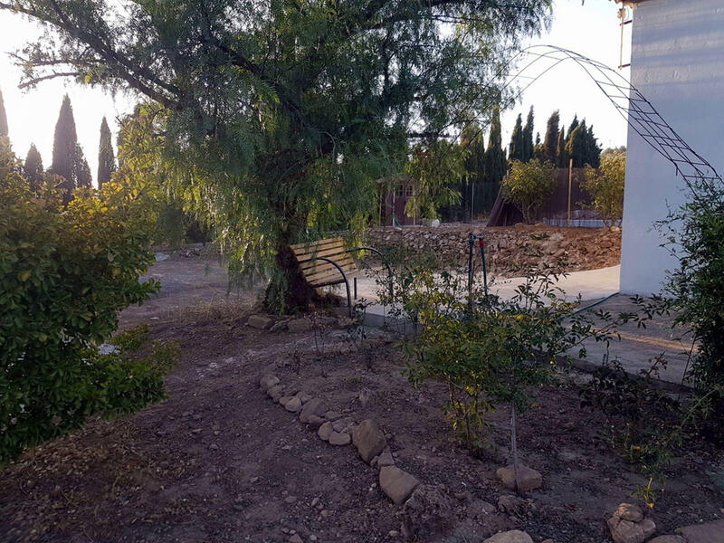 2 Schlafzimmer Landhaus zu verkaufen