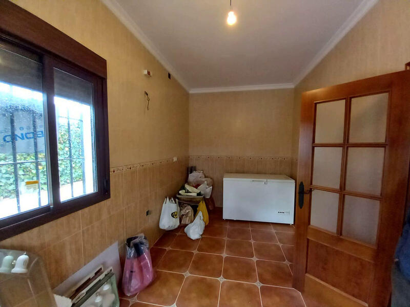 7 Cuarto Casa de Campo en venta