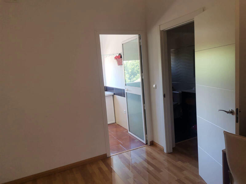 5 Cuarto Adosado en venta