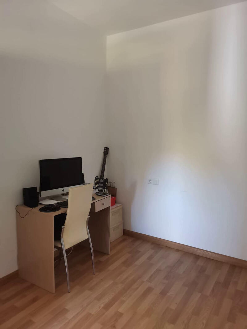5 bedroom Commercial Property for sale