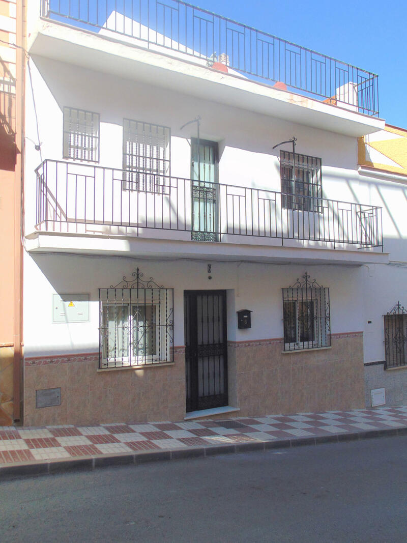 Byhus til salg i Alhaurin el Grande, Málaga