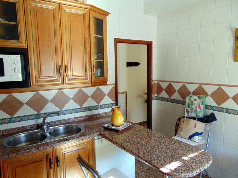 3 Cuarto Local Comercial en venta