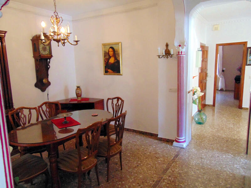 3 Cuarto Local Comercial en venta
