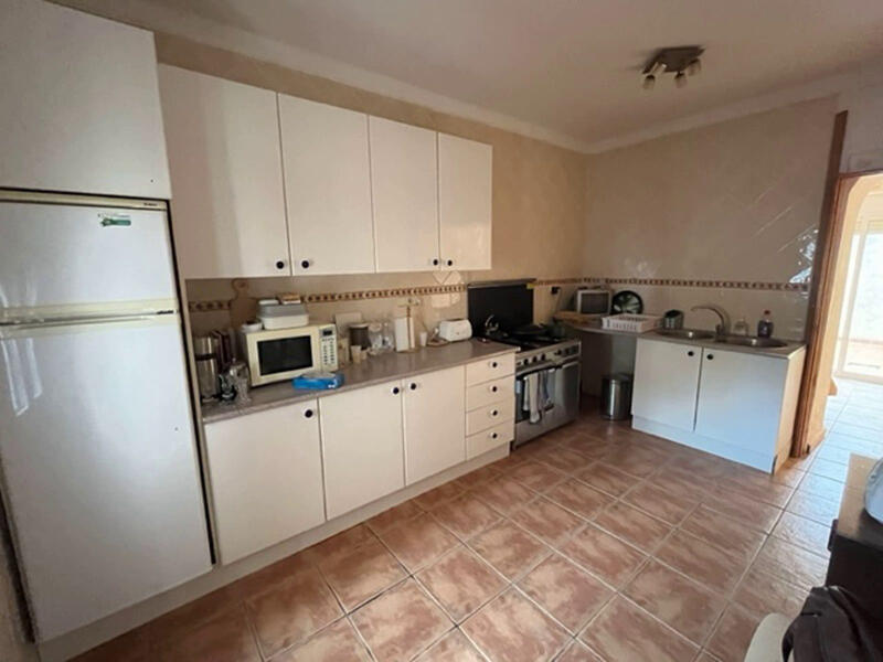 3 bedroom Country House for sale