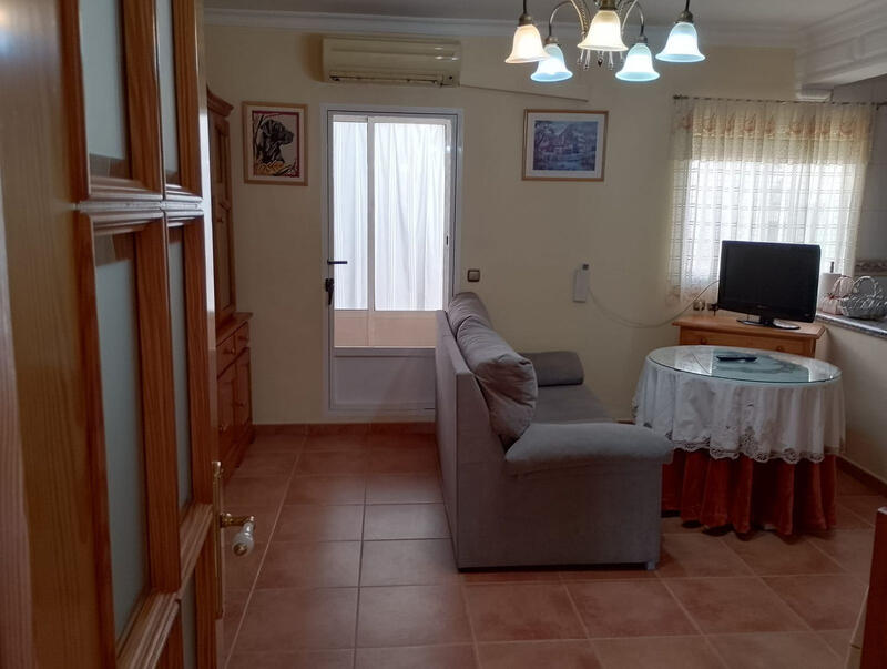 2 Cuarto Villa en venta