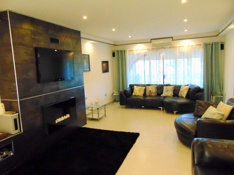 5 Cuarto Casa de Campo en venta