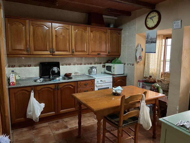 6 Cuarto Local Comercial en venta