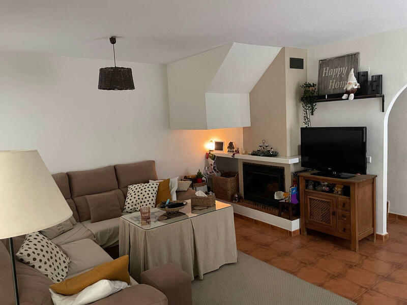 3 bedroom Country House for sale