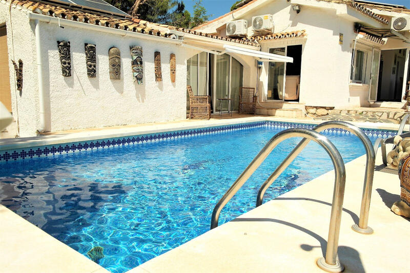 Villa til salgs i Cerros del Aguila, Málaga