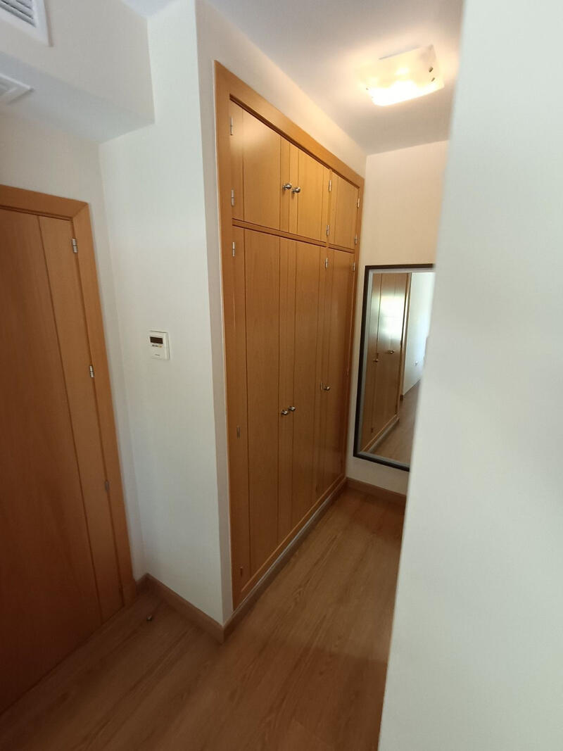 4 bedroom Townhouse for sale