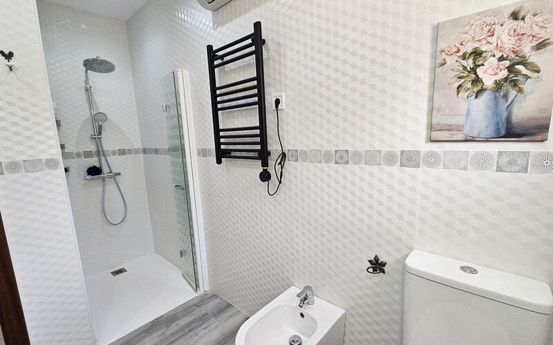 4 Cuarto Villa en venta