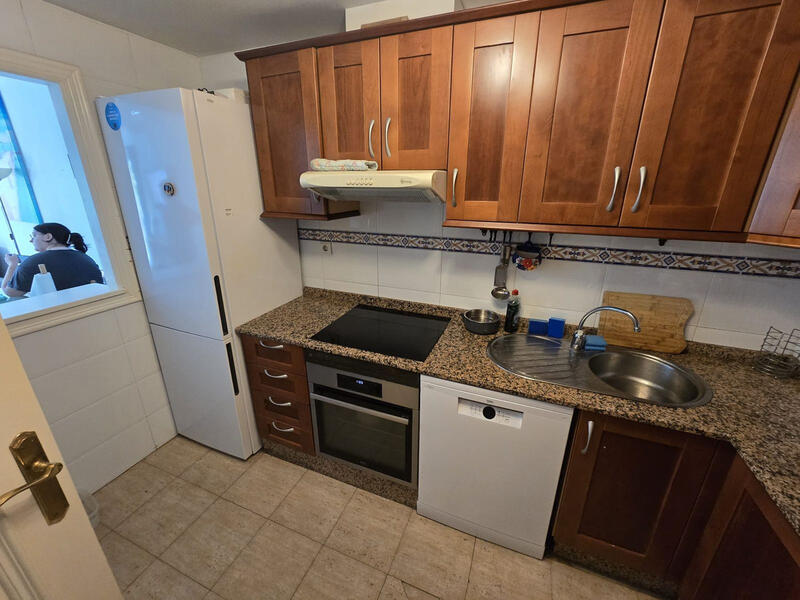 2 спальная комната квартира продается