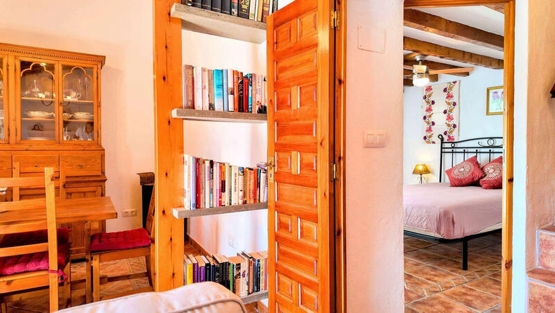 3 Schlafzimmer Landhaus zu verkaufen