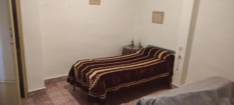 2 slaapkamer Gezinswoning Te koop