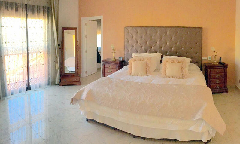 5 Schlafzimmer Villa zu verkaufen