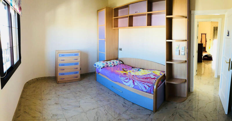 5 Schlafzimmer Villa zu verkaufen