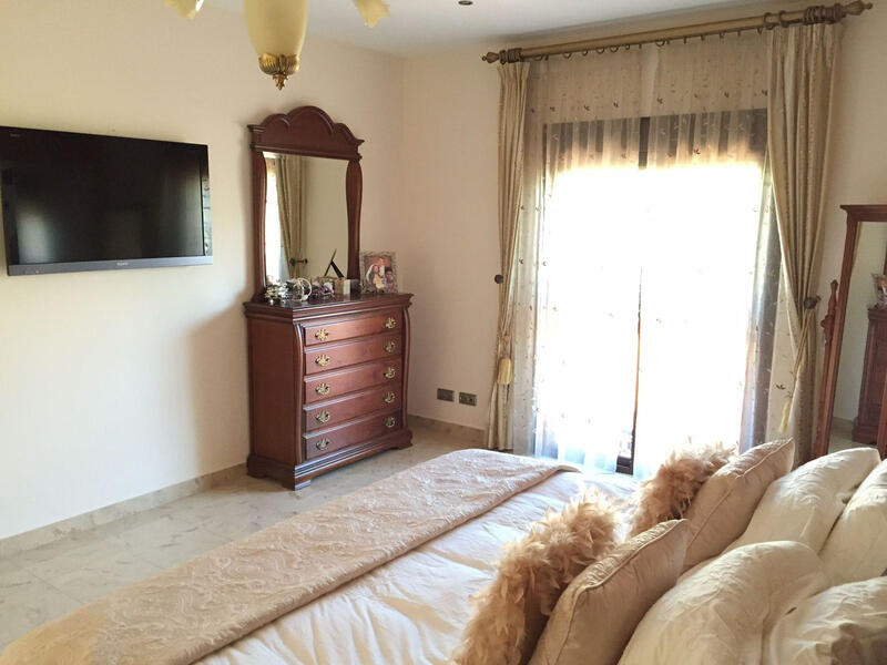 5 Schlafzimmer Villa zu verkaufen