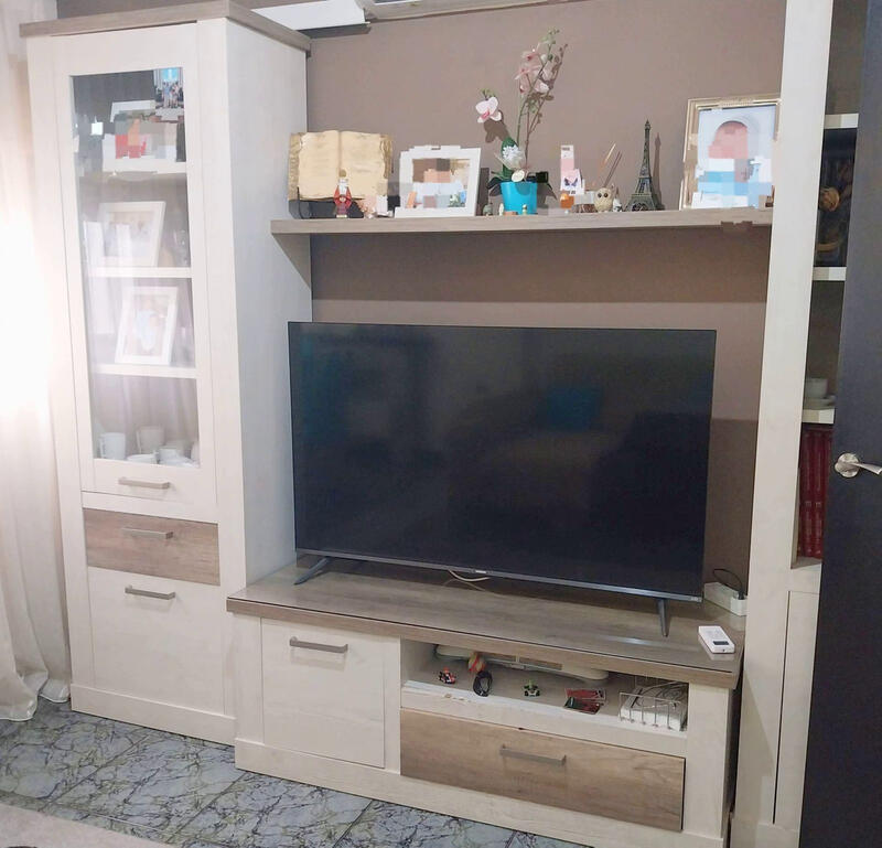 4 спальная комната городская тюрьма продается