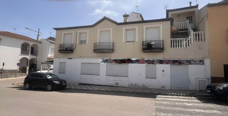 Lägenhet till salu i Sierra de Yeguas, Málaga
