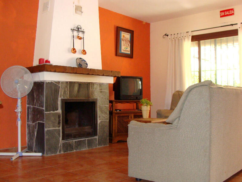 16 chambre Local Commercial à vendre