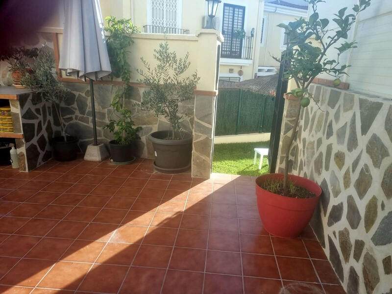 3 bedroom Country House for sale