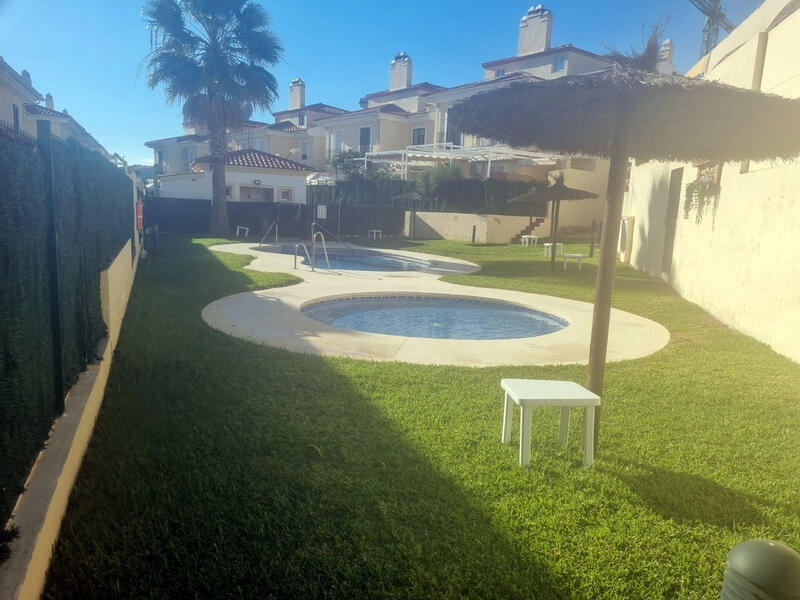 3 bedroom Country House for sale