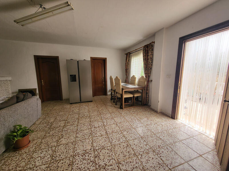 2 bedroom Country House for sale
