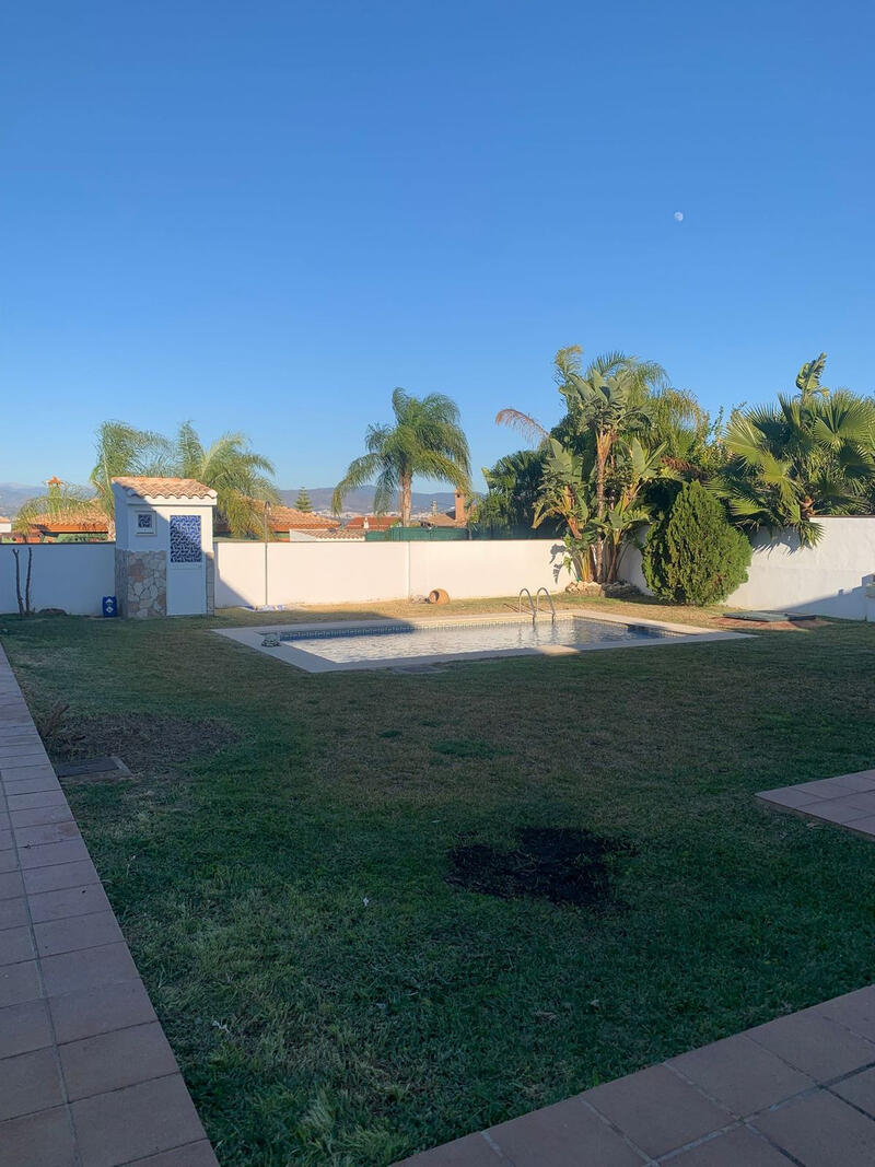3 Cuarto Villa en venta