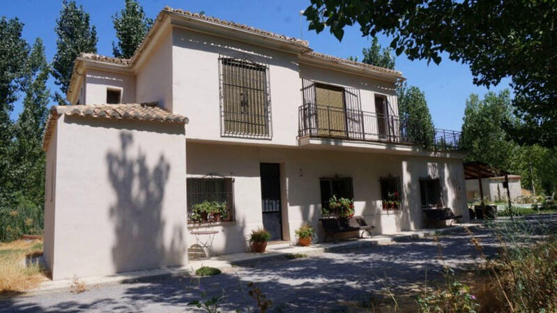 Country House for sale in Guadix, Granada Country House for sale in Guadix, Granada
