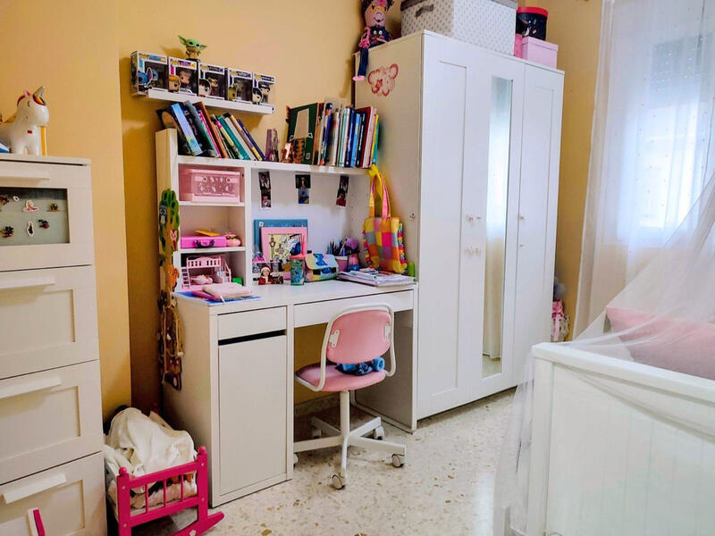 4 bedroom Townhouse for sale