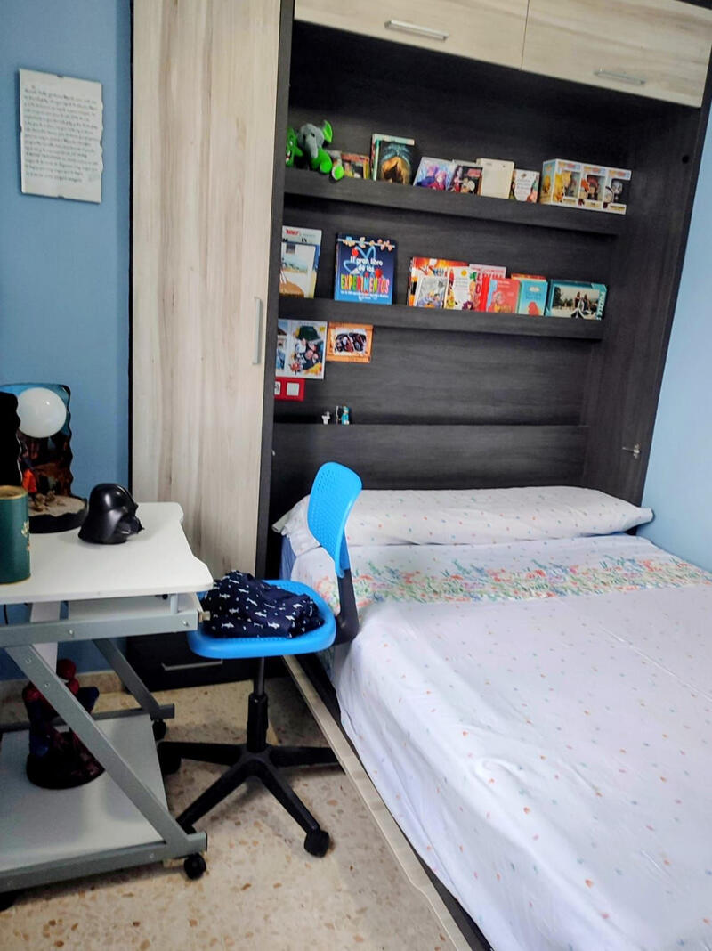 4 bedroom Townhouse for sale