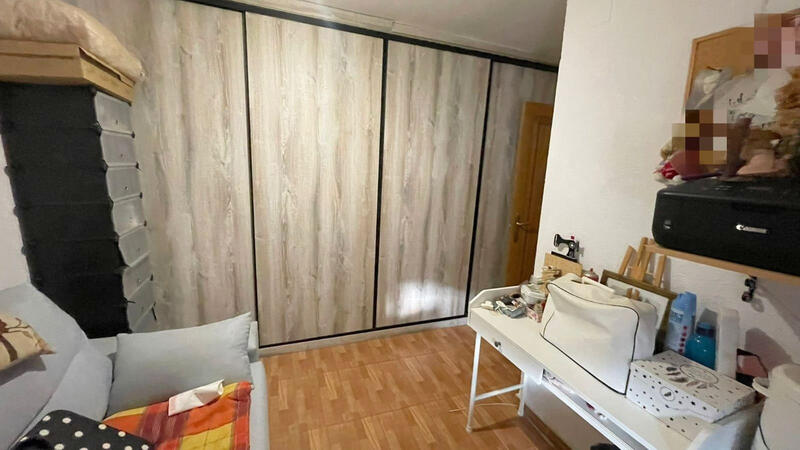 4 bedroom Townhouse for sale