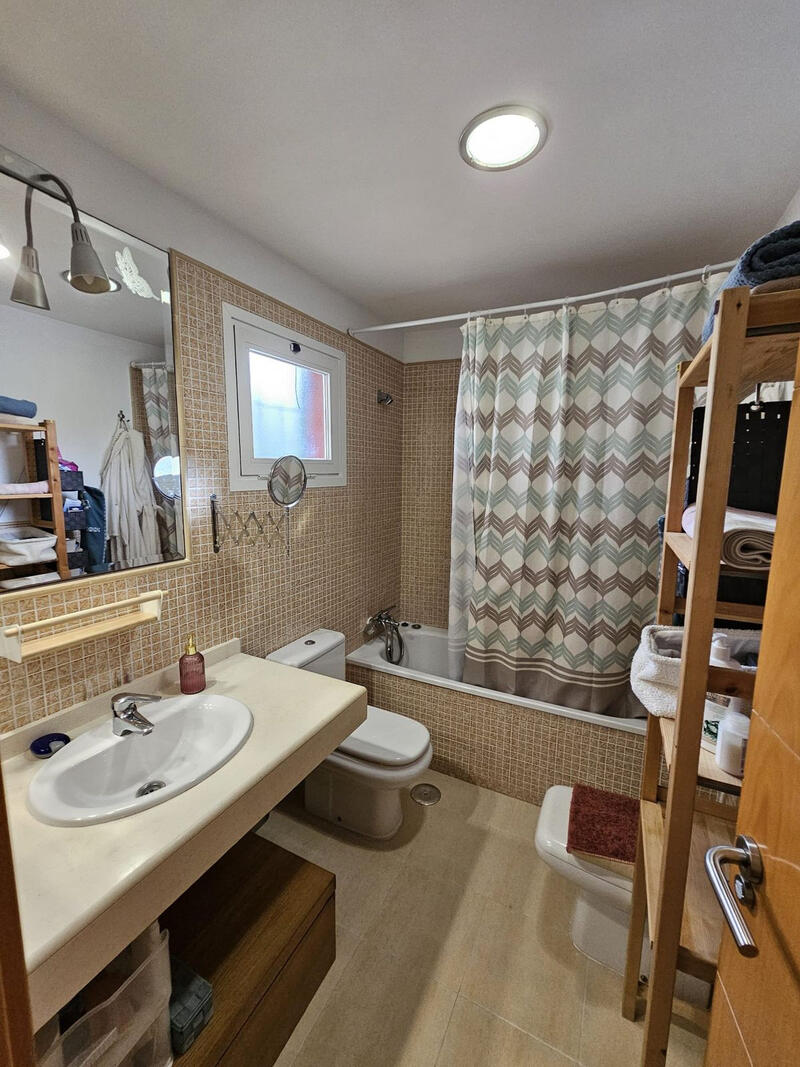 3 bedroom Townhouse for sale