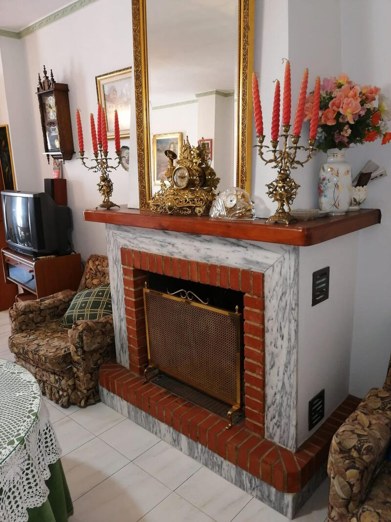 5 bedroom Townhouse for sale 5 bedroom Townhouse for sale