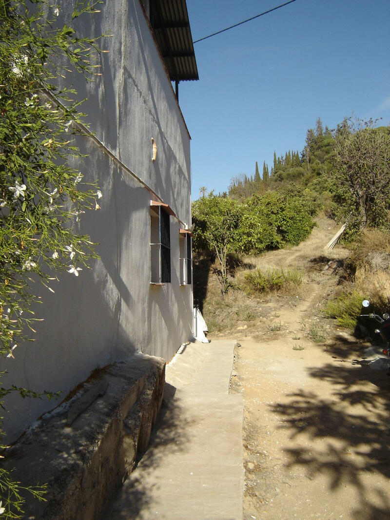 3 chambre Auberge à vendre