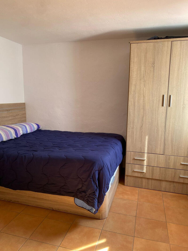 2 slaapkamer Gezinswoning Te koop 2 slaapkamer Gezinswoning Te koop