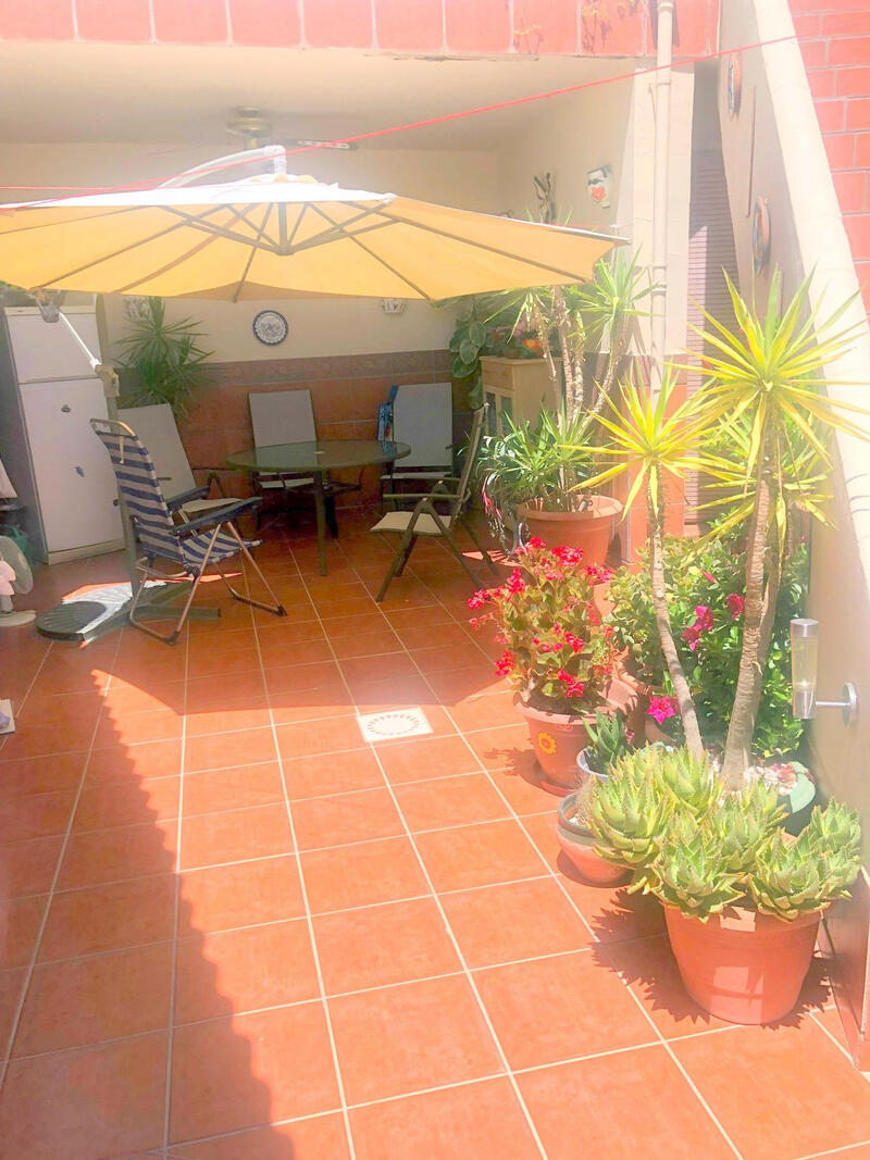 5 спальная комната вилла продается 5 спальная комната вилла продается