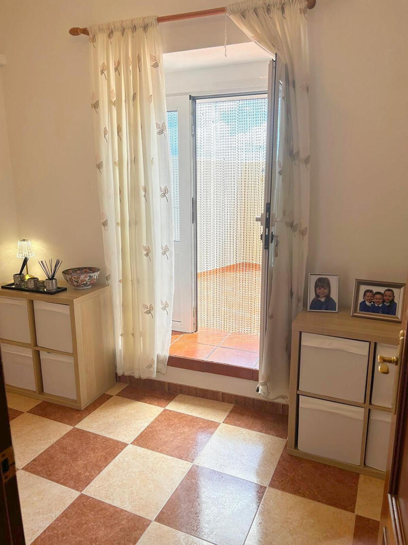 5 спальная комната вилла продается 5 спальная комната вилла продается