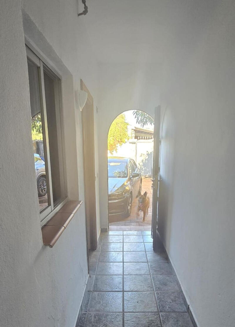 5 bedroom Commercial Property for sale