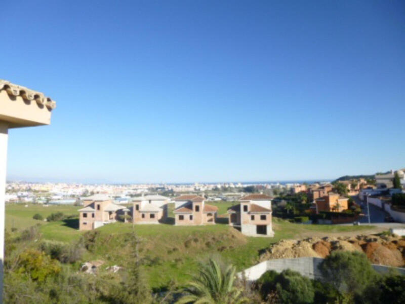 2 bedroom Apartment for sale 2 bedroom Apartment for sale