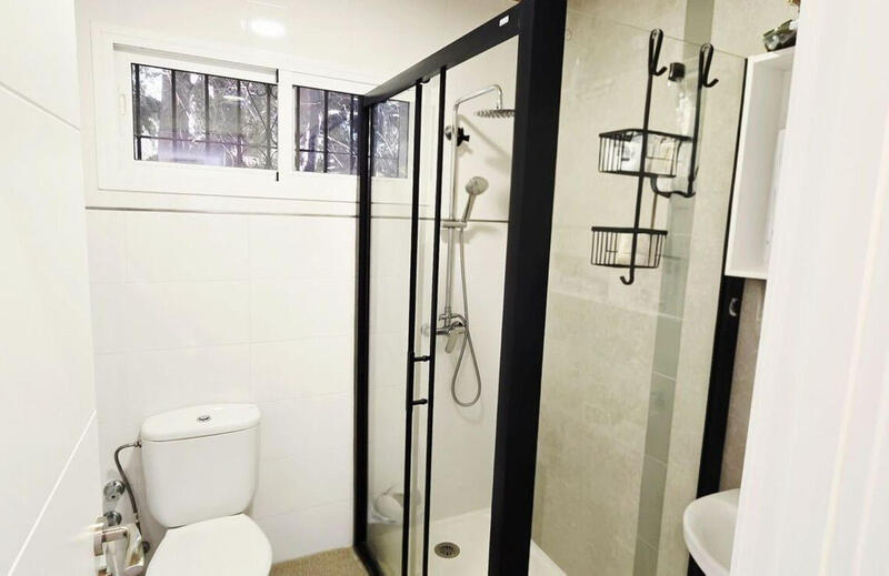 4 спальная комната вилла продается